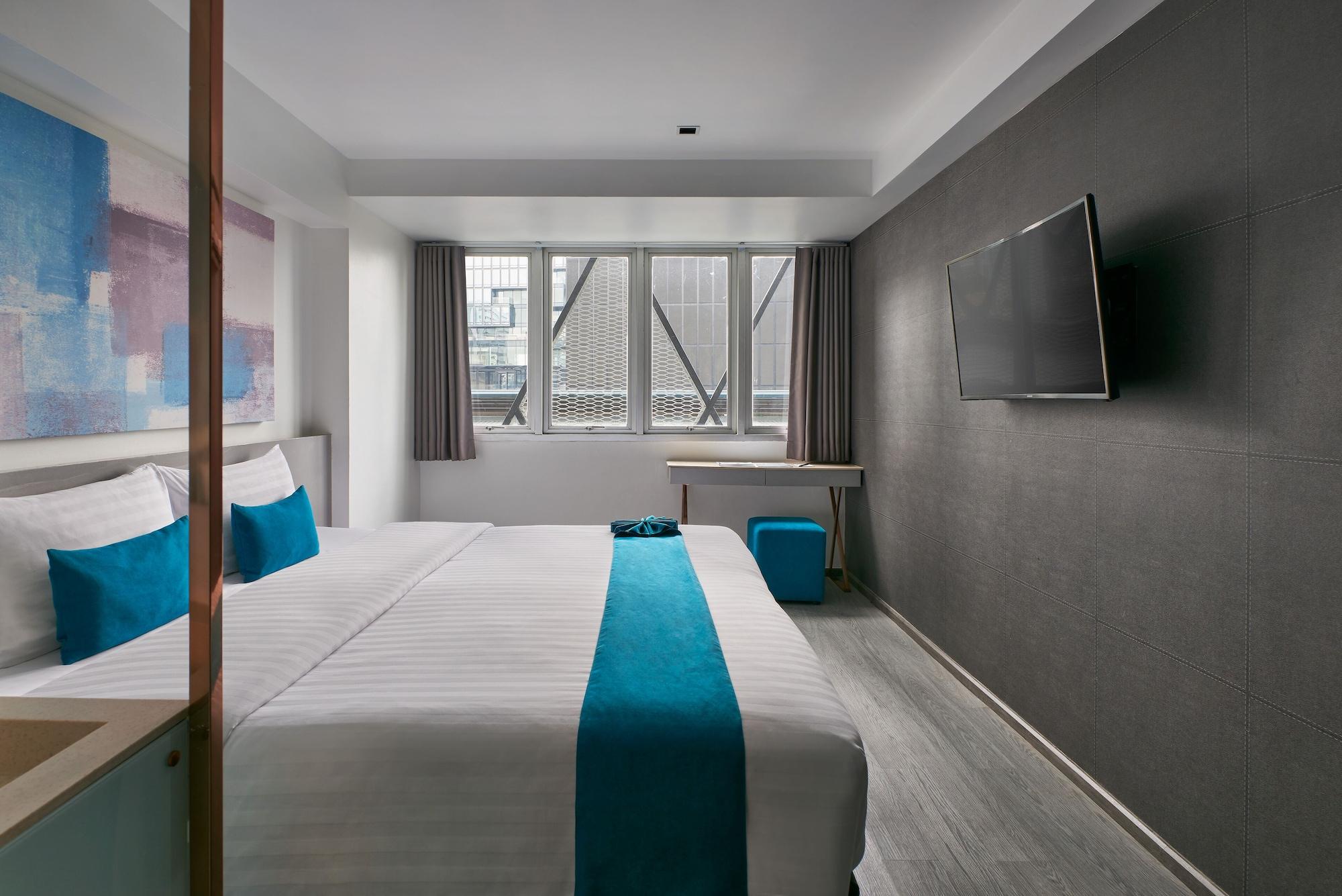 Sora Hotel Silom Бангкок Экстерьер фото