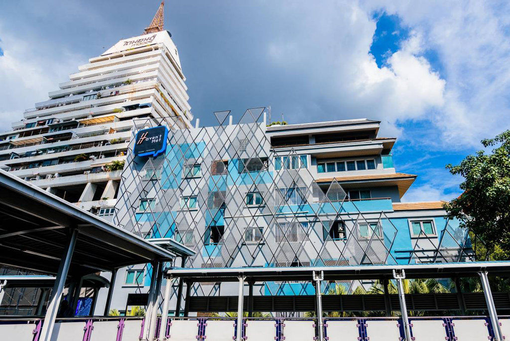 Sora Hotel Silom Бангкок Экстерьер фото
