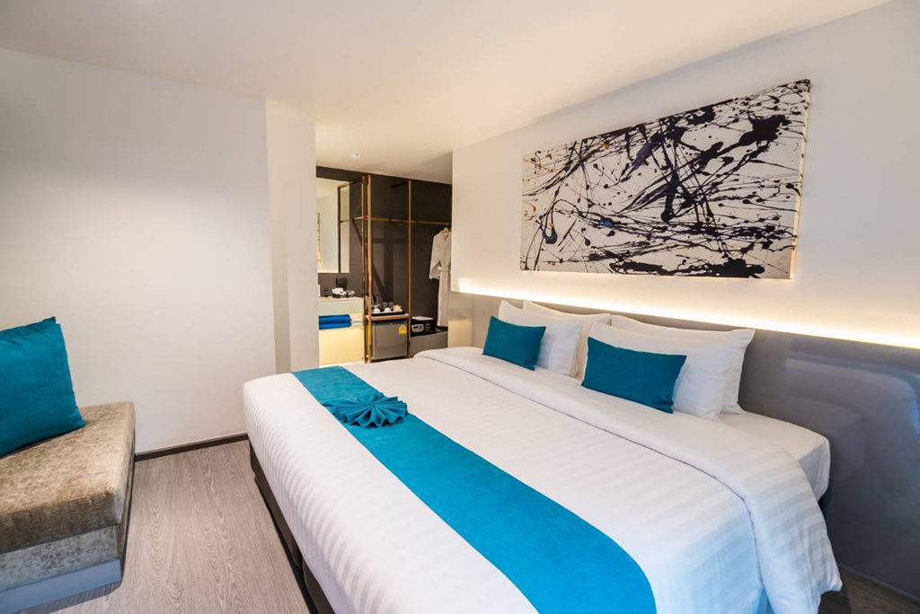 Sora Hotel Silom Бангкок Экстерьер фото