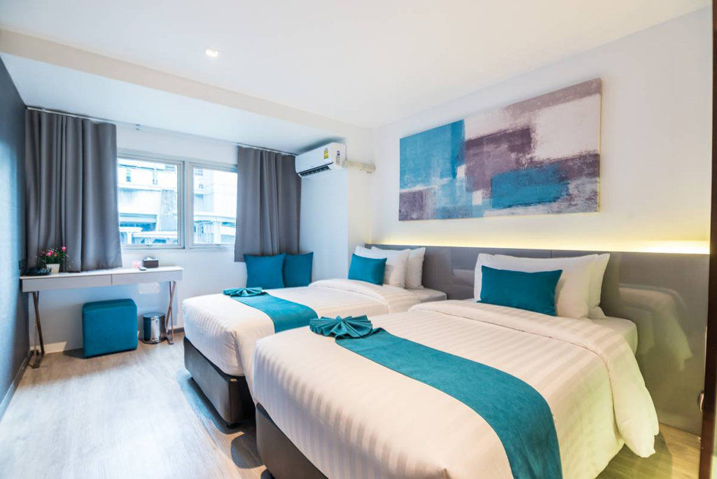 Sora Hotel Silom Бангкок Экстерьер фото
