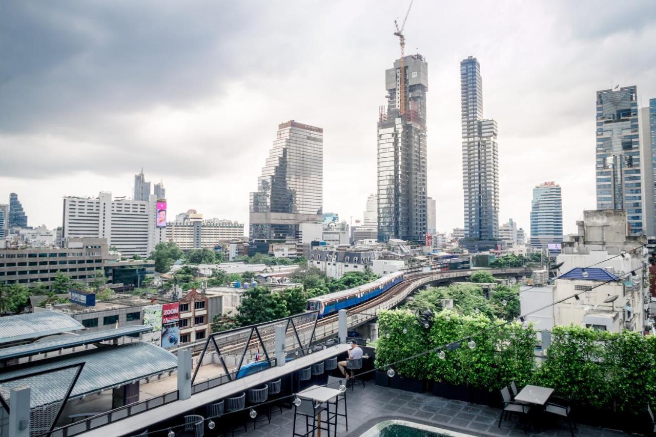 Sora Hotel Silom Бангкок Экстерьер фото